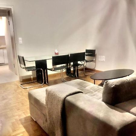 Economy Shared Apartment B In Central Афины Экстерьер фото