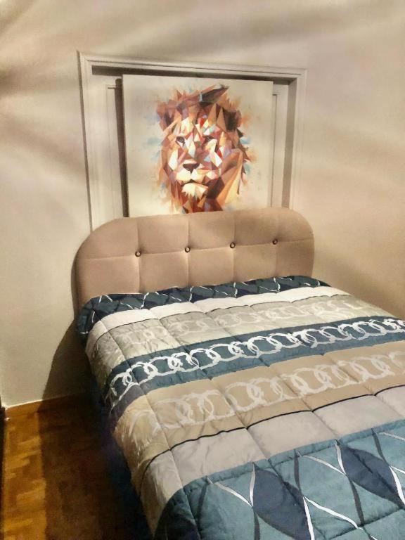 Economy Shared Apartment B In Central Афины Экстерьер фото