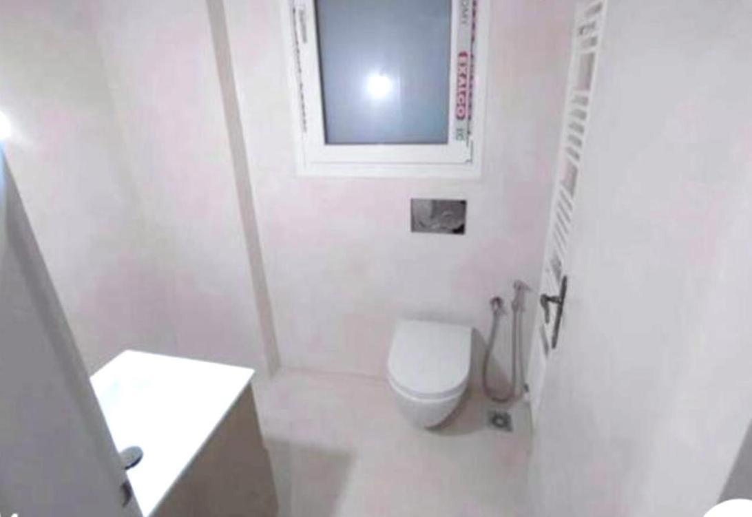 Economy Shared Apartment B In Central Афины Экстерьер фото